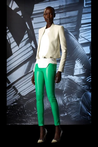 Look 1